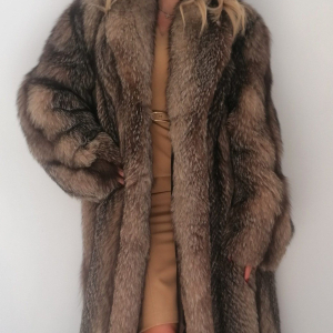 597. HAINA BLANA VULPE CRISTAL